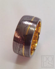 Damaststalen ring met 22kt.goud_..jpg