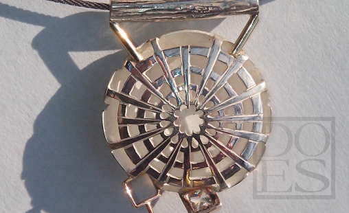Achterzijde-Mokume-gane collier.jpg