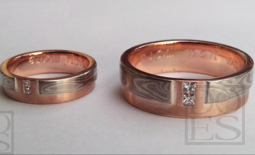 Roodgouden trouwringen met diamant en Mokume-gane.jpg