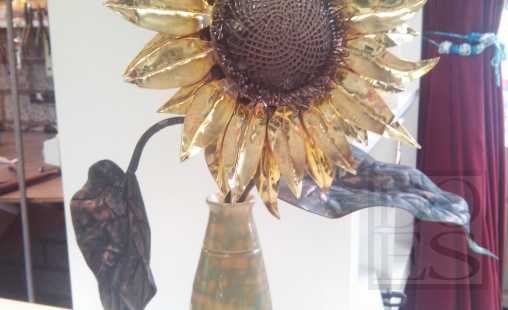 Zonnebloem in vaas-Doesdesign.nl_.jpg