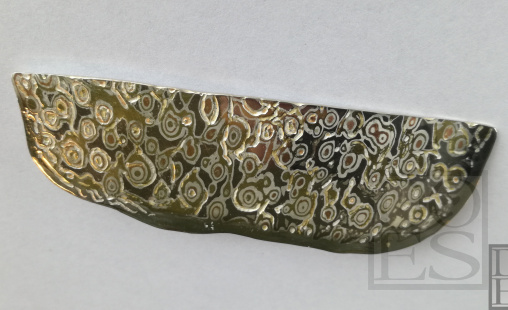 Broche-vierkleuren-edelmetaal-Mokume-gane.jpg