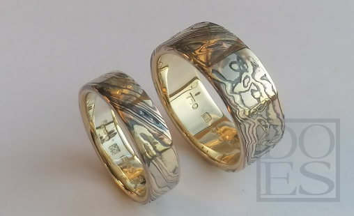 Mokume-gane-trouwringen-vierkleurig.jpg